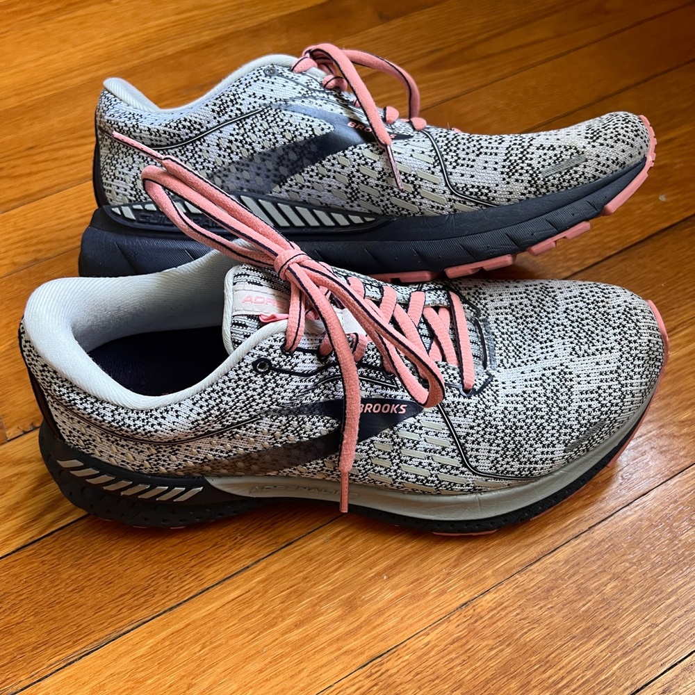 Brooks Adrenaline Running Shoe